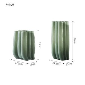 DNNNI Milky Jade Vase