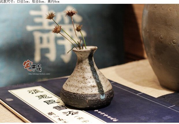 PAULOWNIA Haruki Elegant Handmade Pottery Vase - Image 4