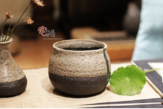 PAULOWNIA Haruki Elegant Handmade Pottery Vase - Image 6