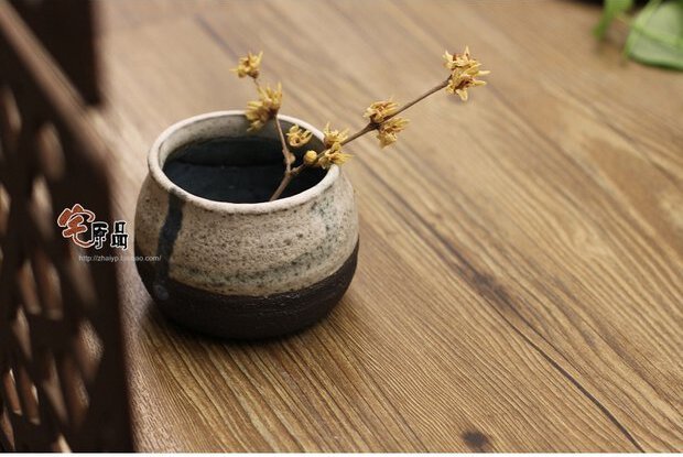 PAULOWNIA Haruki Elegant Handmade Pottery Vase - Image 7