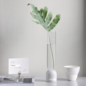 MOMO'S TALK Serafina Glossy Marble Flower Vase