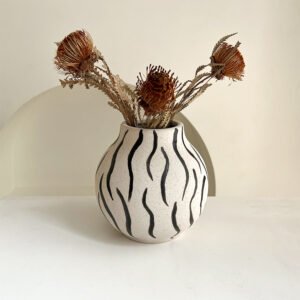 LIVETAI Marquess Hand-Painted Zebra Pattern Vase Decor