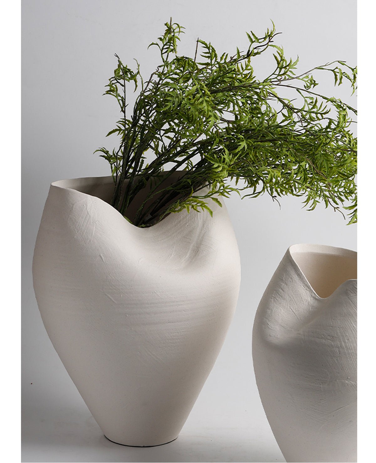 VAVINCI Amaterasu Elegant Notched Ceramic Vase - Image 9