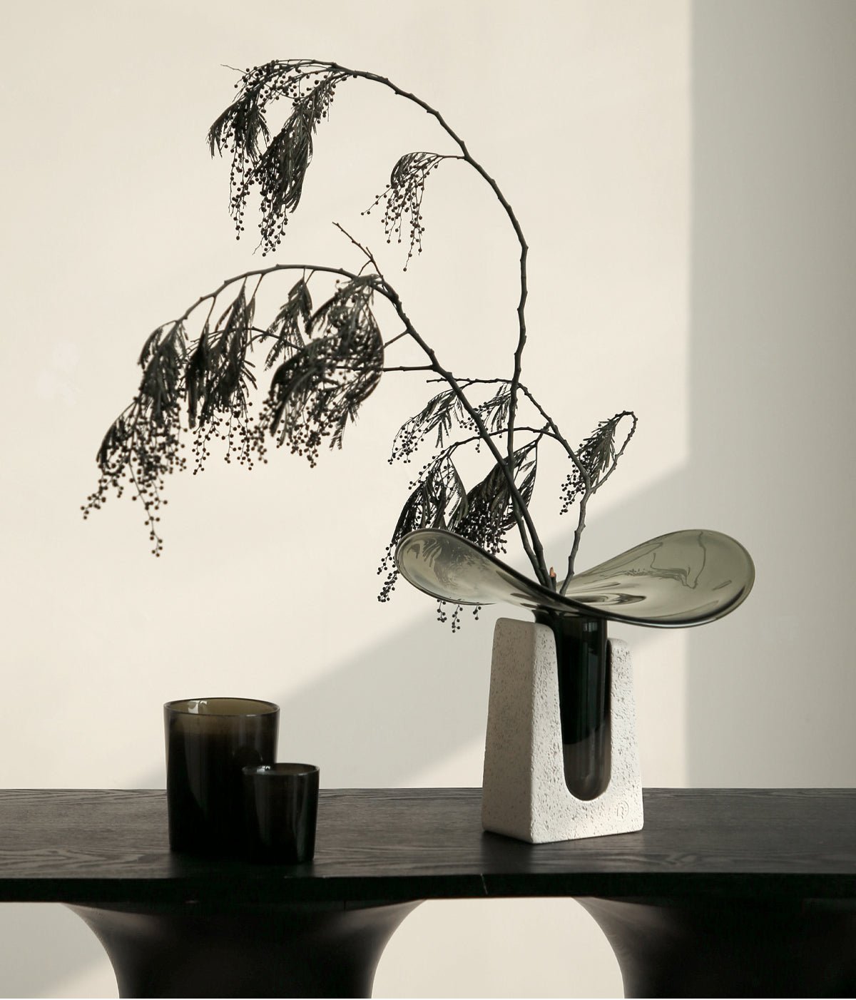 VAVINCI Candelaria Exquisite Brown Glass Vase - Image 13