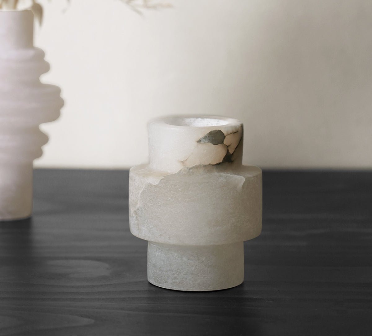 VAVINCI Hoshiko Elegant Natural Jade Vase - Image 9