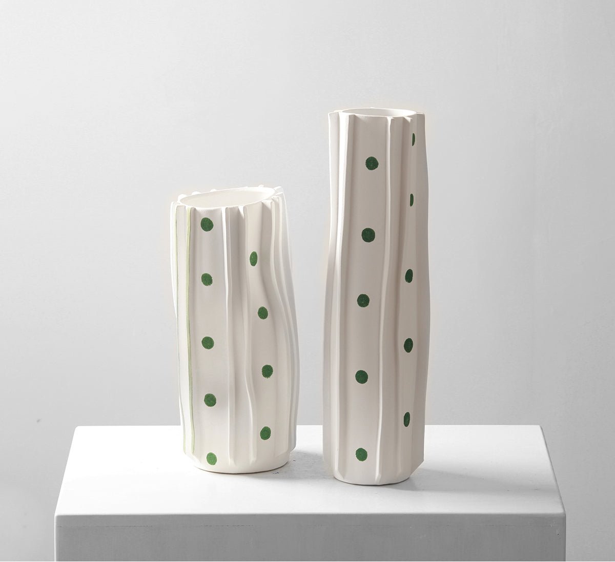 VAVINCI Isolde Striped Polkadot Handmade Ceramic Vase - Image 28