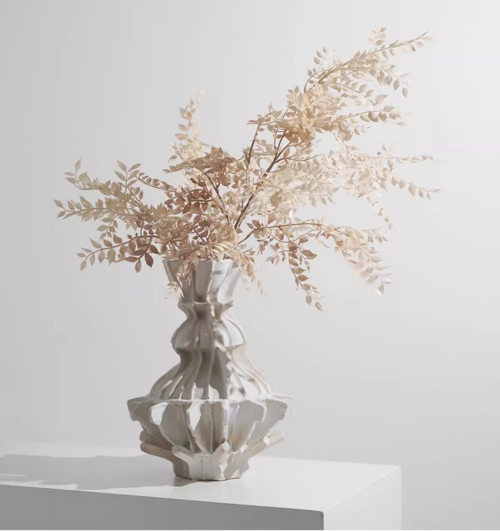 VAVINCI Keisuke Modern Simple Beige Art Grid Ceramic Flower Vase Decor - Image 10