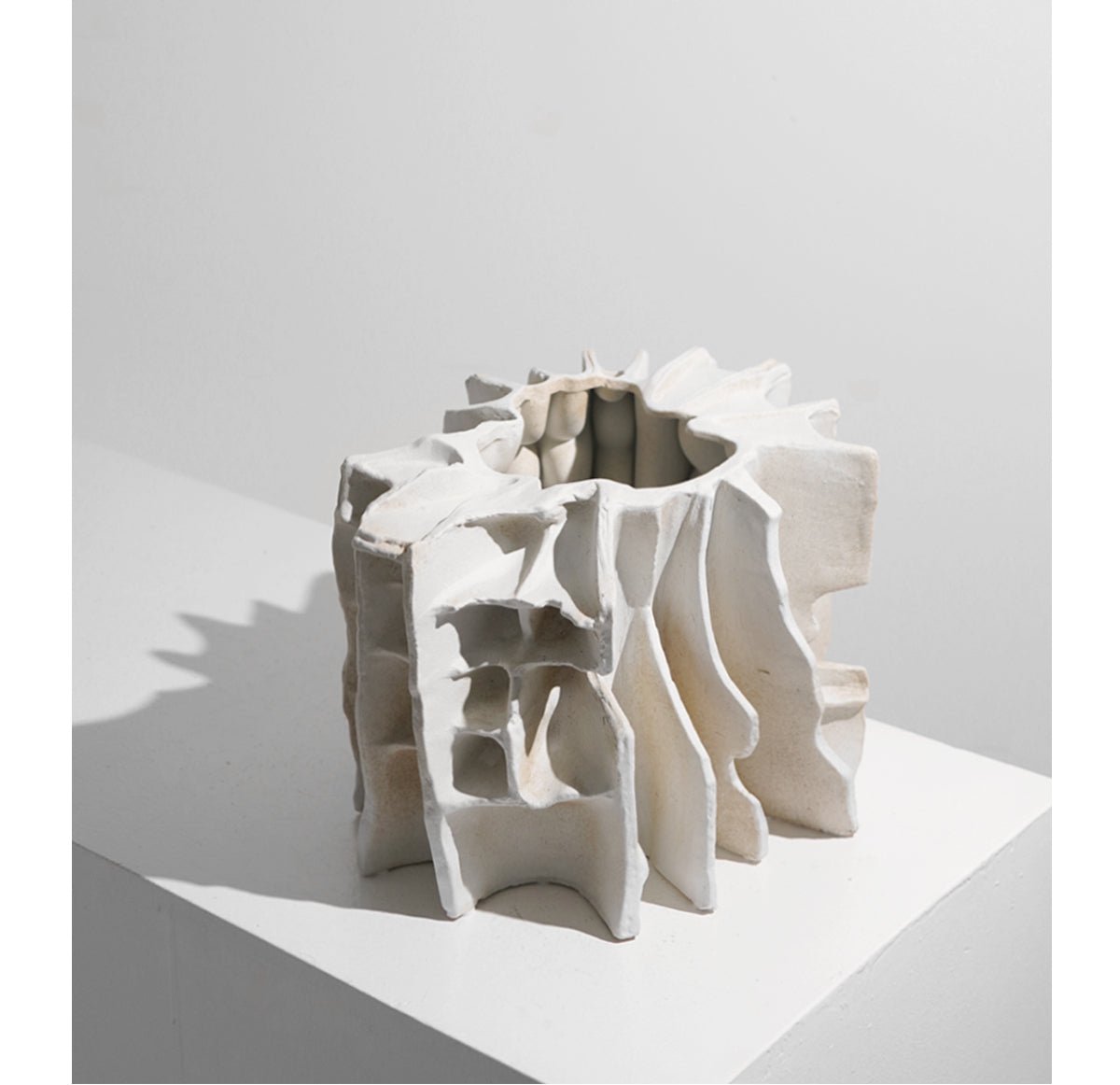 VAVINCI Keisuke Modern Simple Beige Art Grid Ceramic Flower Vase Decor - Image 13