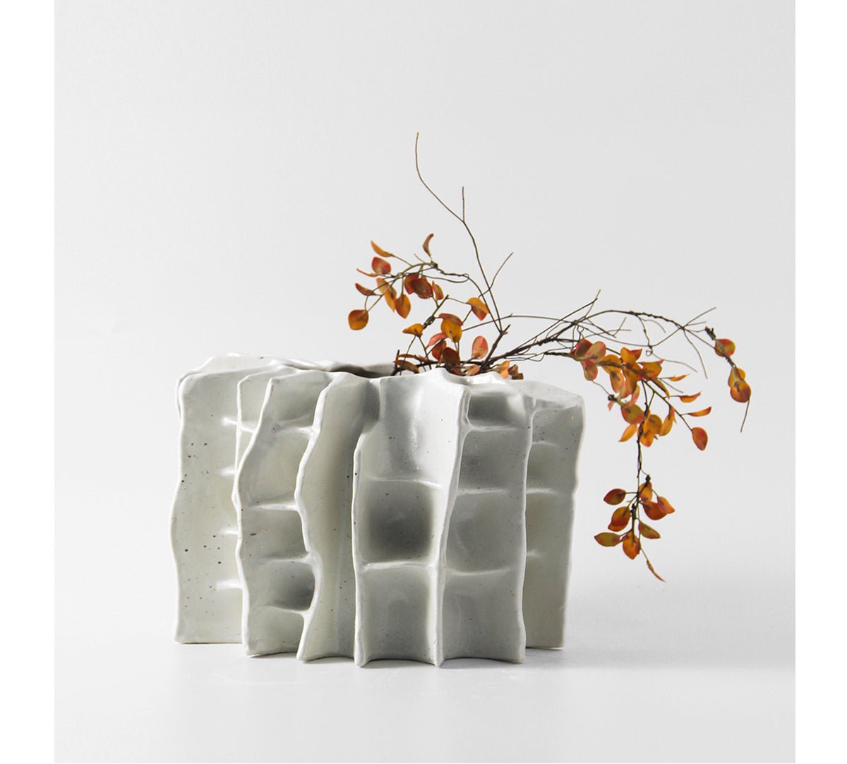 VAVINCI Keisuke Modern Simple Beige Art Grid Ceramic Flower Vase Decor - Image 17