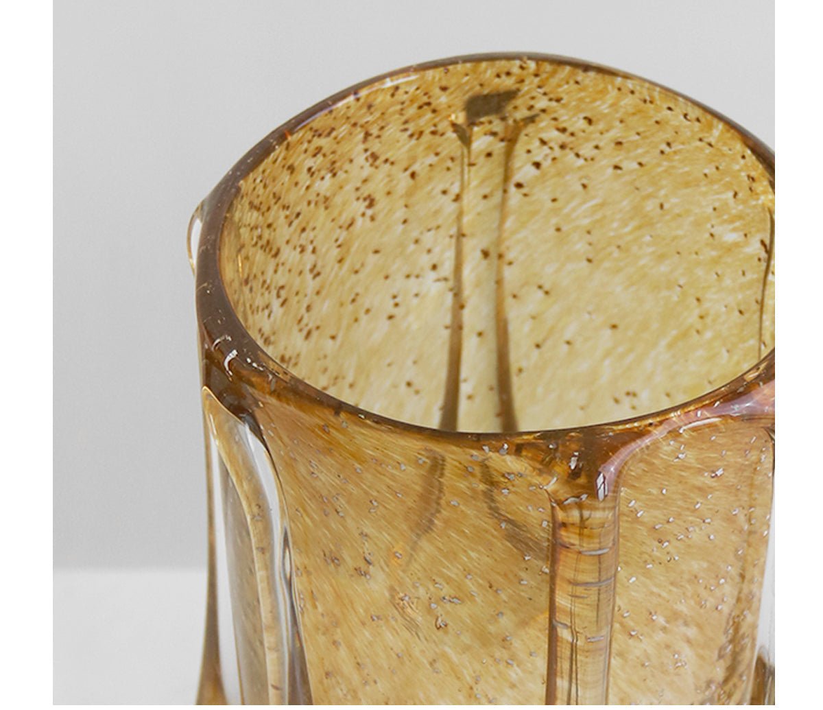 VAVINCI Xiangling Elegant Retro Handmade Glass Vase - Image 10